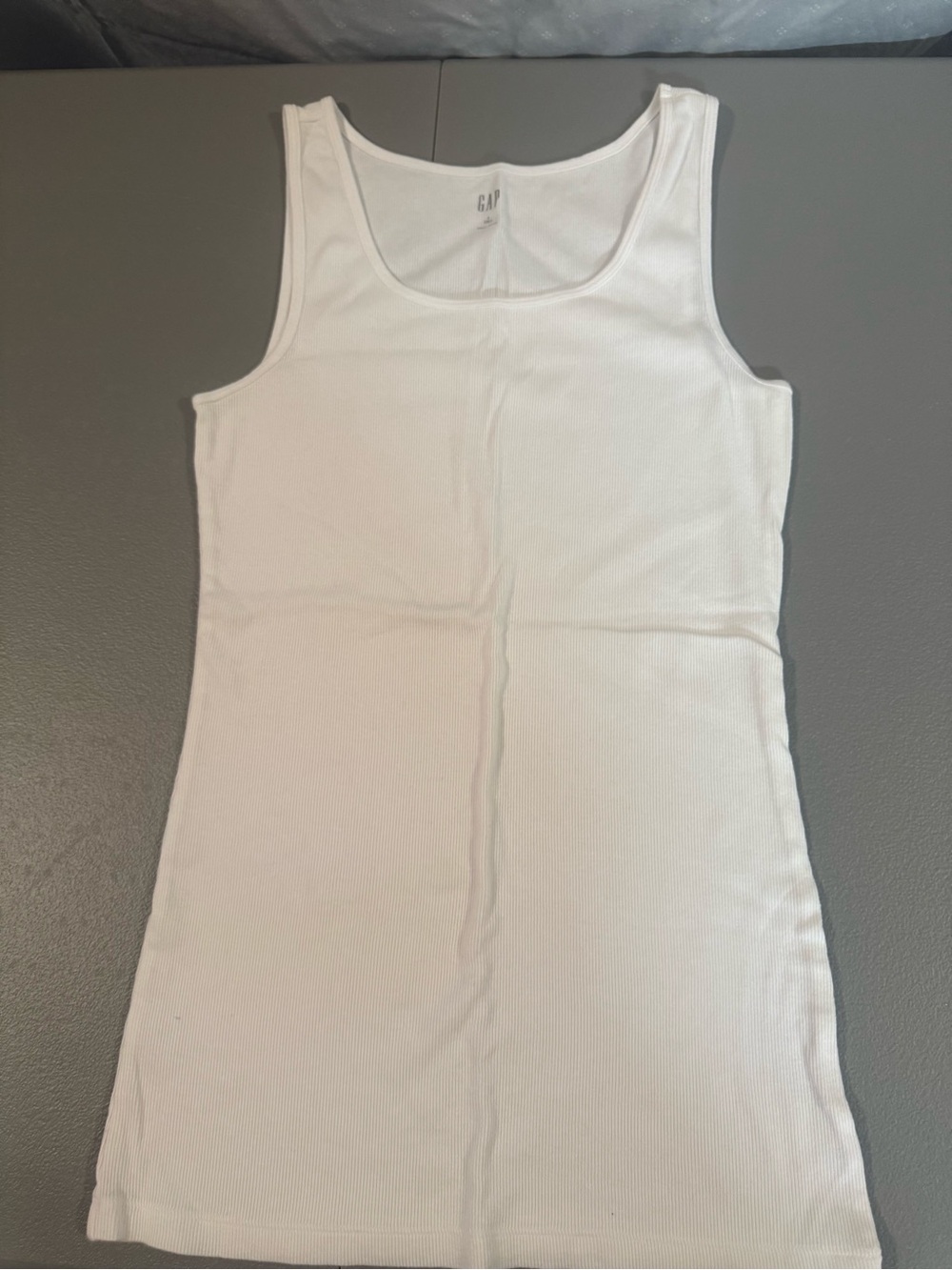 GAP White Ribbed Scoop Neck Tank
